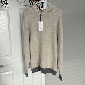 Goodfellow & Co Men's Beige Sweater with Gray Accents